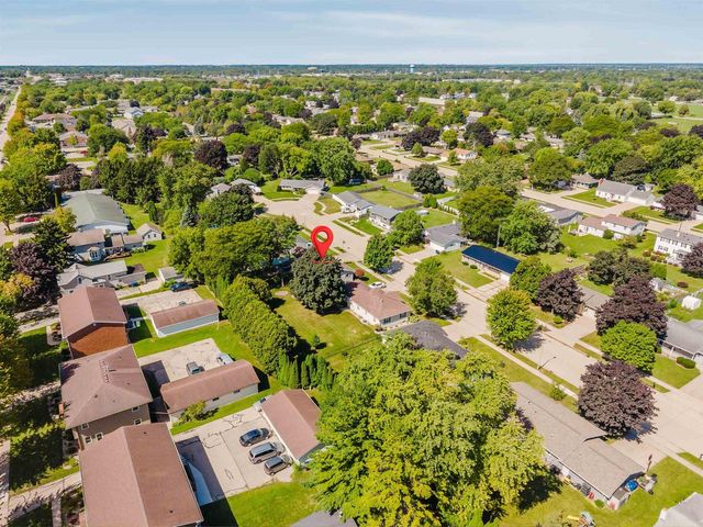 841 ECKARDT COURT, Oshkosh, WI 54902