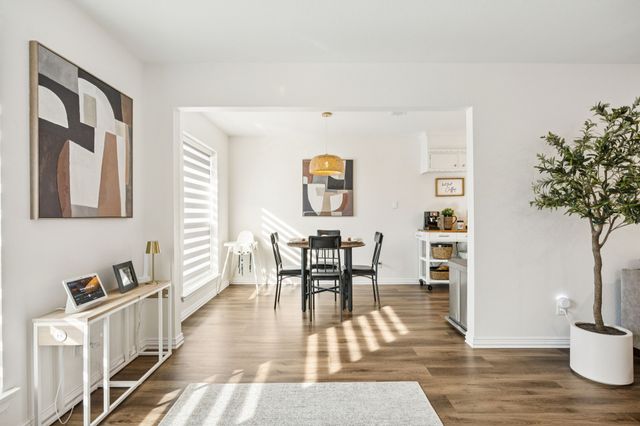 1720 Acorn Lane, Hurst, TX 76054