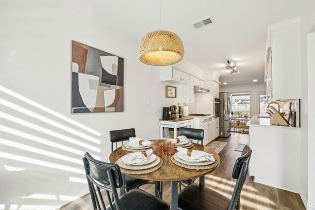 1720 Acorn Lane, Hurst, TX 76054