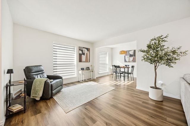 1720 Acorn Lane, Hurst, TX 76054