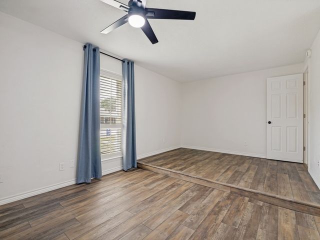 4504 Palos Verdes Drive, Mesquite, TX 75150