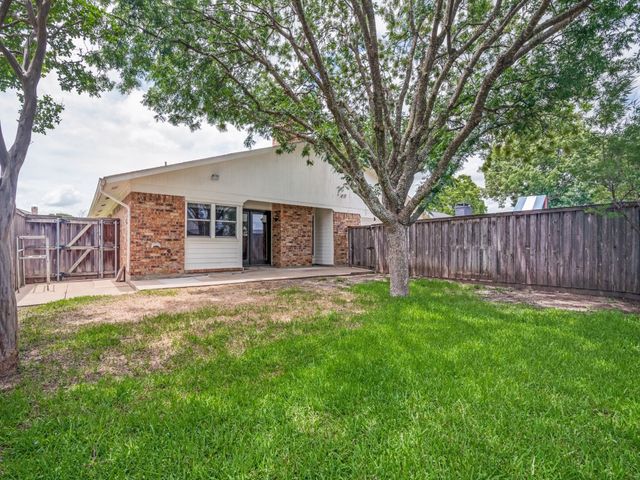 4504 Palos Verdes Drive, Mesquite, TX 75150