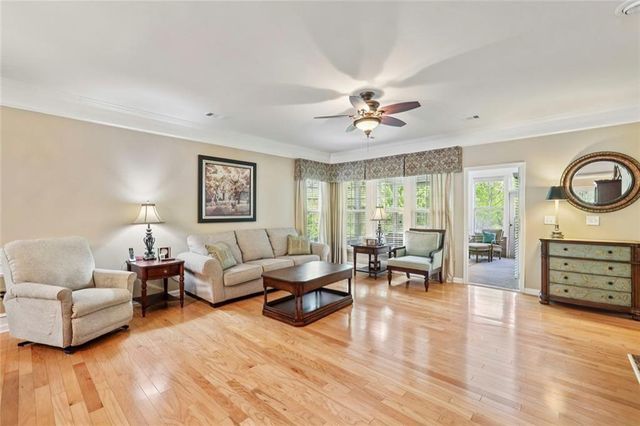 5330 Kings Hill Drive, Cumming, GA 30040