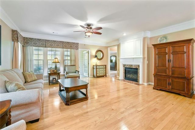 5330 Kings Hill Drive, Cumming, GA 30040