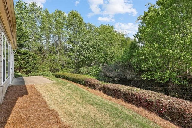 5330 Kings Hill Drive, Cumming, GA 30040