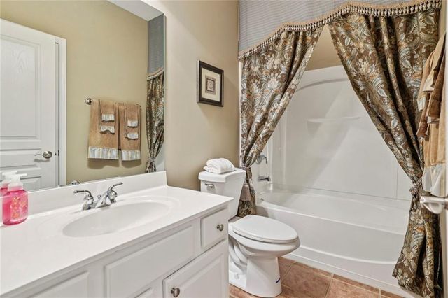 5330 Kings Hill Drive, Cumming, GA 30040