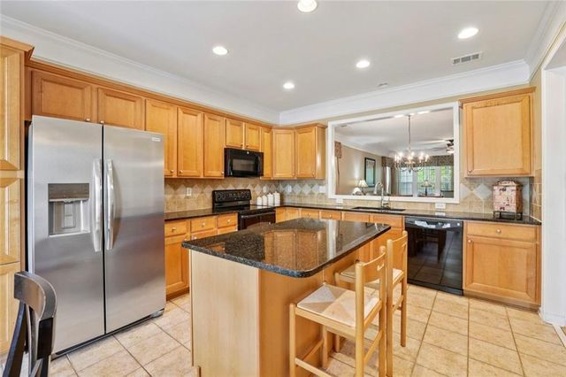 5330 Kings Hill Drive, Cumming, GA 30040