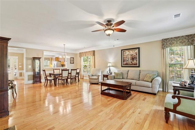 5330 Kings Hill Drive, Cumming, GA 30040