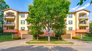3818 Holland Avenue 206, Dallas, TX 75219