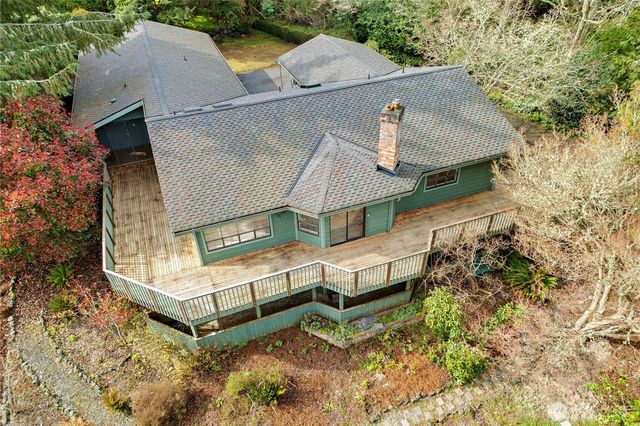 351 Windship Drive, Port Townsend, WA 98368