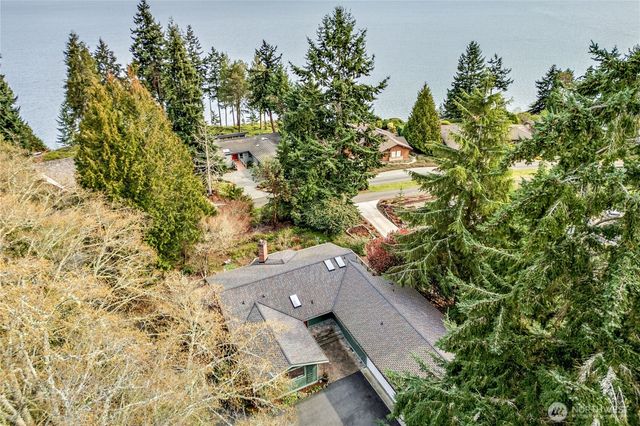 351 Windship Drive, Port Townsend, WA 98368