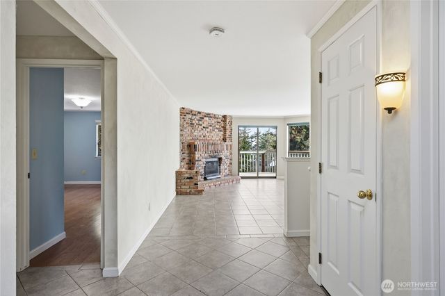 351 Windship Drive, Port Townsend, WA 98368