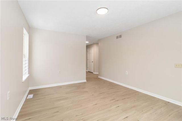 11104 Mount Carmel Road, Cleveland, OH 44104