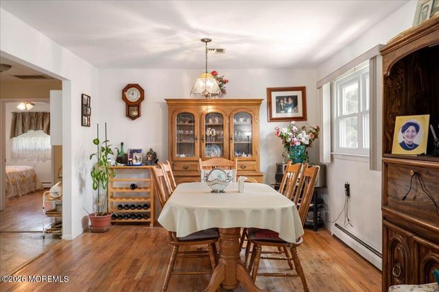 1844 Mount Everest Lane, Toms River, NJ 08753