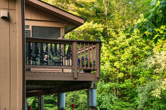 6634 Newcosta Avenue, Mecosta Twp, MI 49346