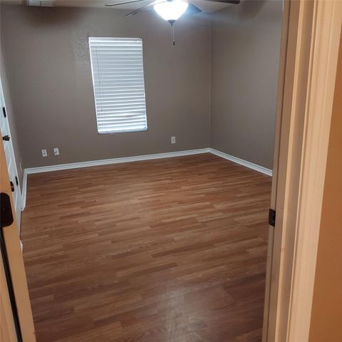 10908 5th ST, Jonestown, TX 78645