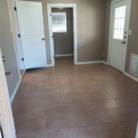 10908 5th ST, Jonestown, TX 78645