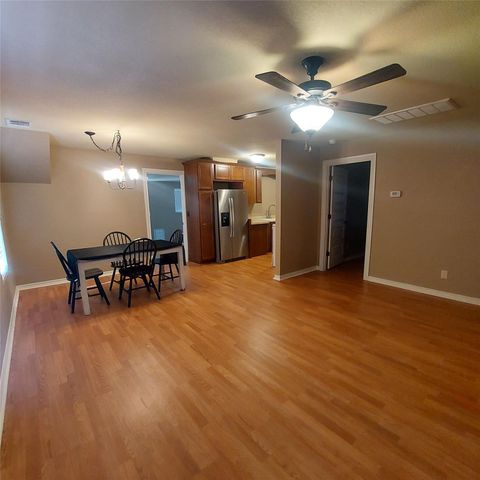 10908 5th ST, Jonestown, TX 78645