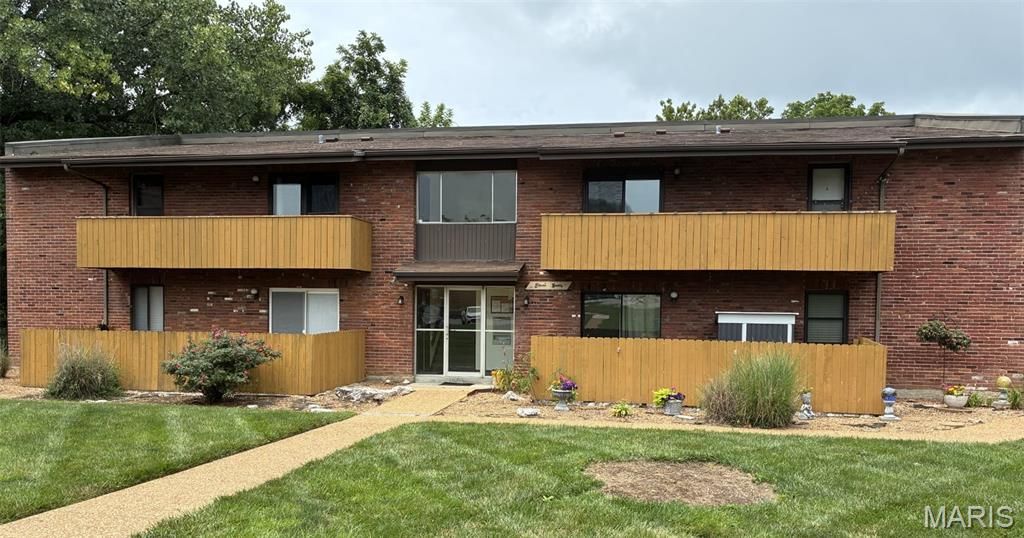 1190 Calley Drive C, St Louis, MO 63125