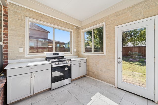 1805 Longwood Lane, Garland, TX 75042