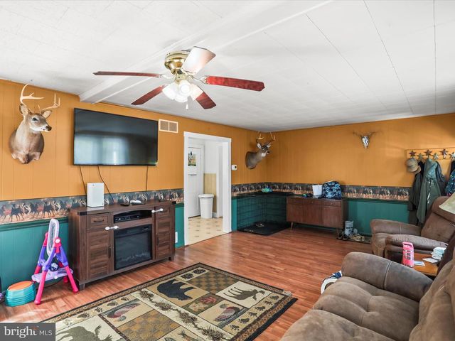 1314 BIGLERVILLE RD, Gettysburg, PA 17325