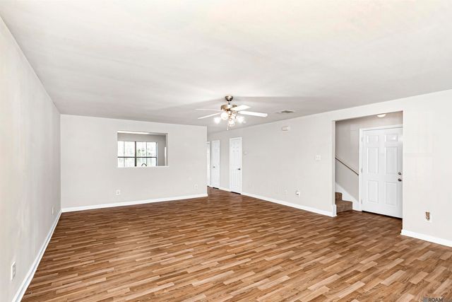 26407 Millstone Dr, Denham Springs, LA 70726