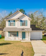 26407 Millstone Dr, Denham Springs, LA 70726
