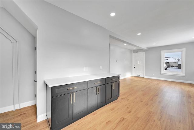 12 HEIDELBERG AVE, Reading, PA 19606