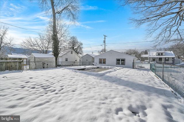 12 HEIDELBERG AVE, Reading, PA 19606