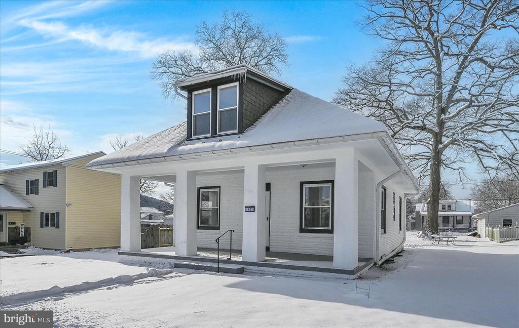 12 HEIDELBERG AVE, Reading, PA 19606