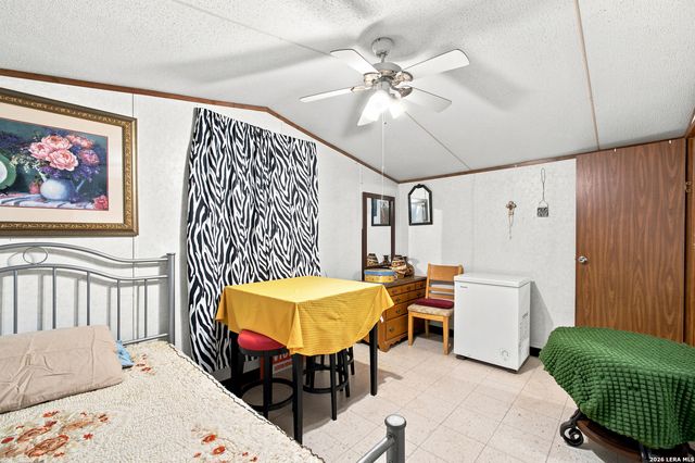 24208 Romin Dr, San Antonio, TX 78264