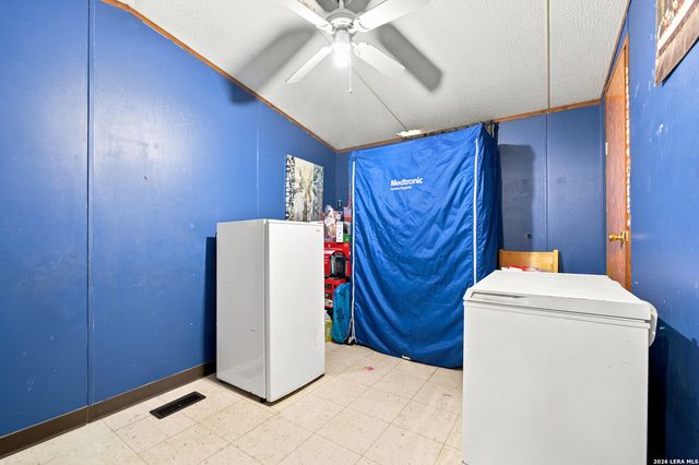 24208 Romin Dr, San Antonio, TX 78264