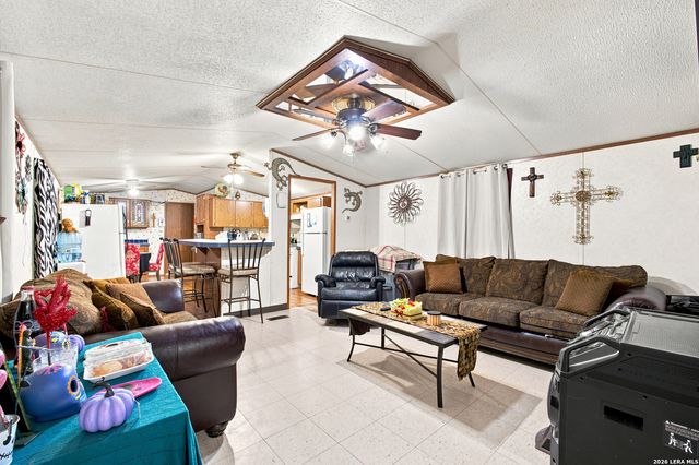 24208 Romin Dr, San Antonio, TX 78264