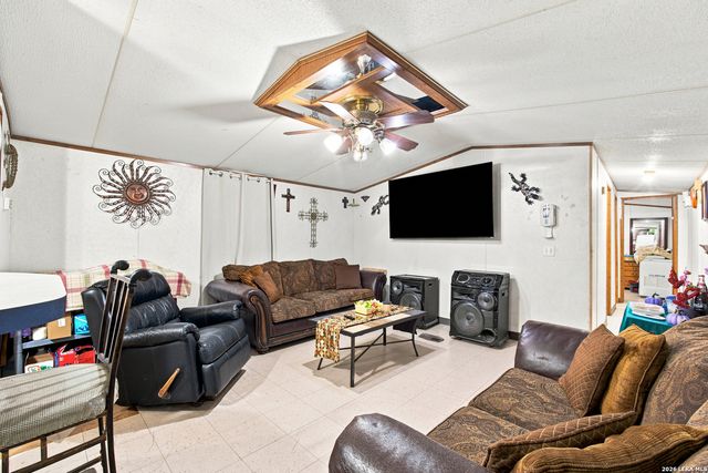 24208 Romin Dr, San Antonio, TX 78264