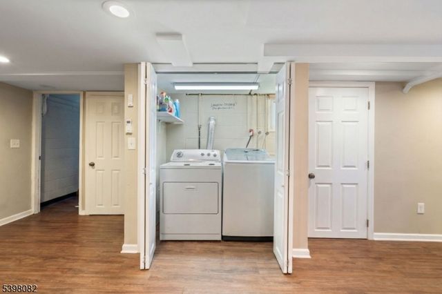 698 W Lake Ave, Rahway City, NJ 07065