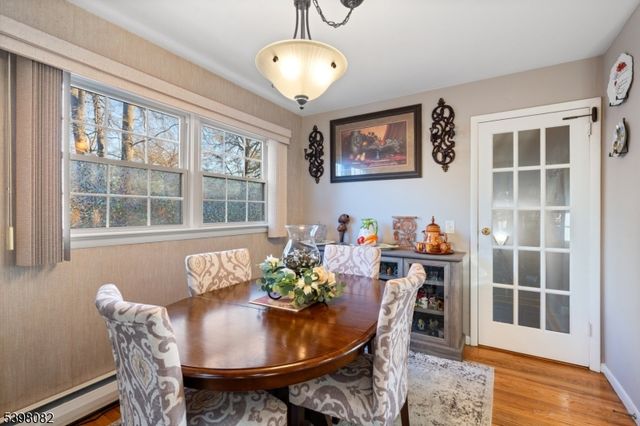 698 W Lake Ave, Rahway City, NJ 07065