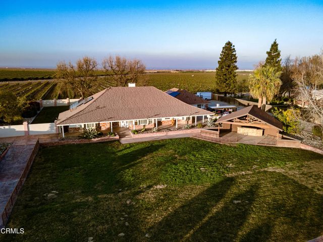 14500 Maricopa Highway, Bakersfield, CA 93311