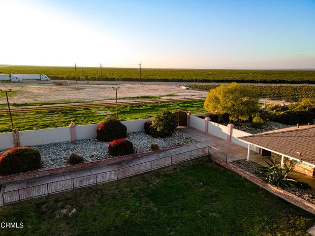 14500 Maricopa Highway, Bakersfield, CA 93311