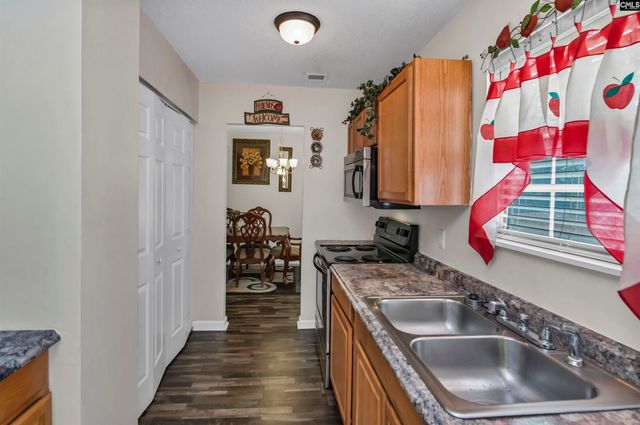 525 Woodlock Lane, Columbia, SC 29229