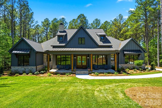 6223 Chimney Bluff Road, Lancaster, SC 29720