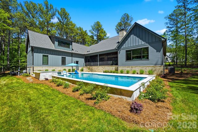6223 Chimney Bluff Road, Lancaster, SC 29720