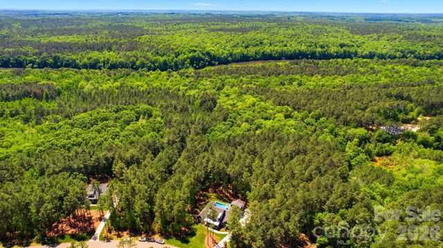6223 Chimney Bluff Road, Lancaster, SC 29720