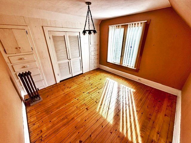 60 Massasoit, Northampton, MA 01060