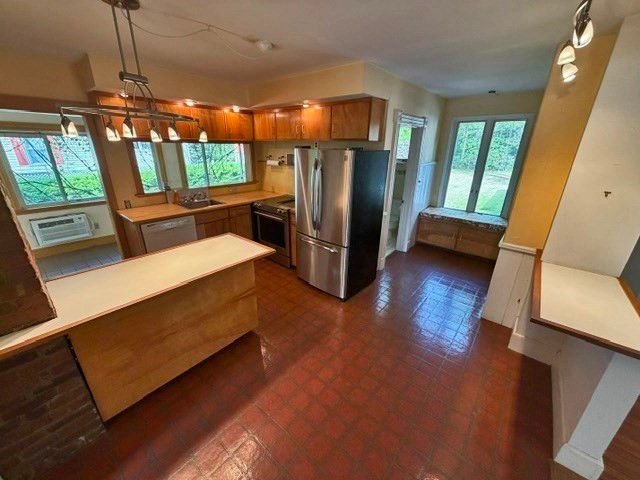 60 Massasoit, Northampton, MA 01060