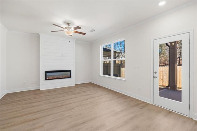 5621 Overview Drive, Flowery Branch, GA 30542