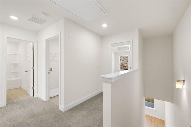 5621 Overview Drive, Flowery Branch, GA 30542