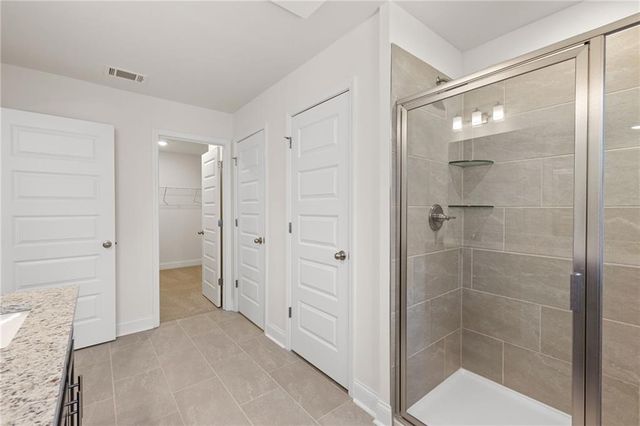 5621 Overview Drive, Flowery Branch, GA 30542