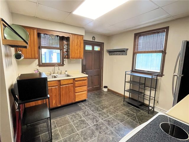 1190 LEEDS AVENUE, Monessen, PA 15062