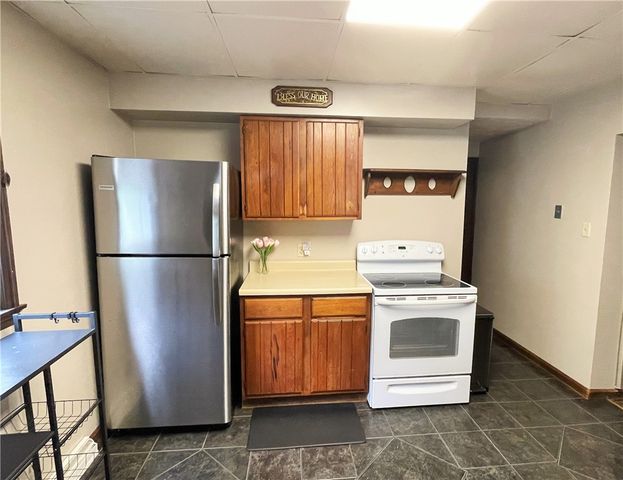 1190 LEEDS AVENUE, Monessen, PA 15062