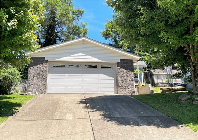 1190 LEEDS AVENUE, Monessen, PA 15062